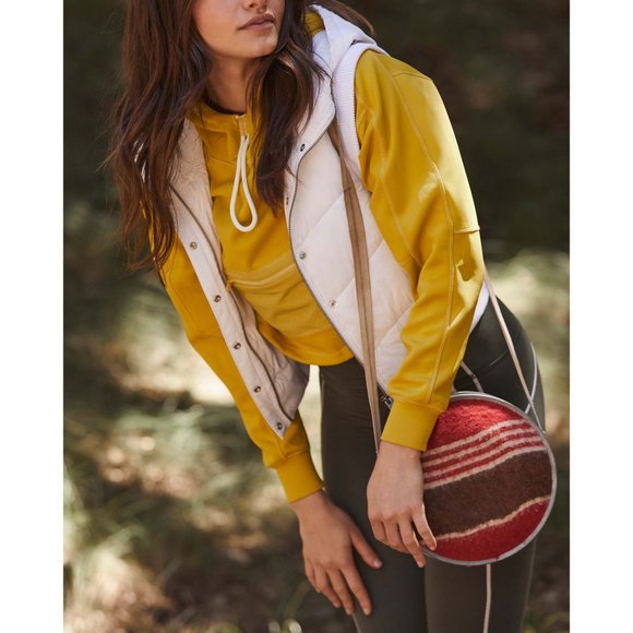 NWT FP Movement Nature Seeker Puffer Vest / White - Picture 7 of 9